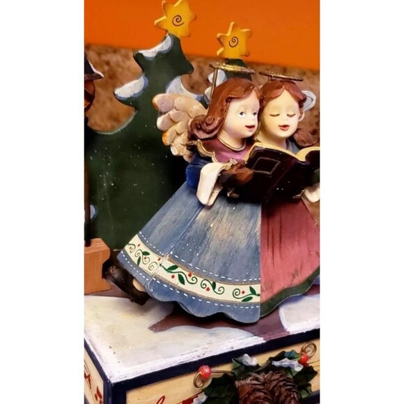 St. Nicholas Square Swaying Christmas Angels We've Heard on High Wood Music Box - Picture 8 of 9